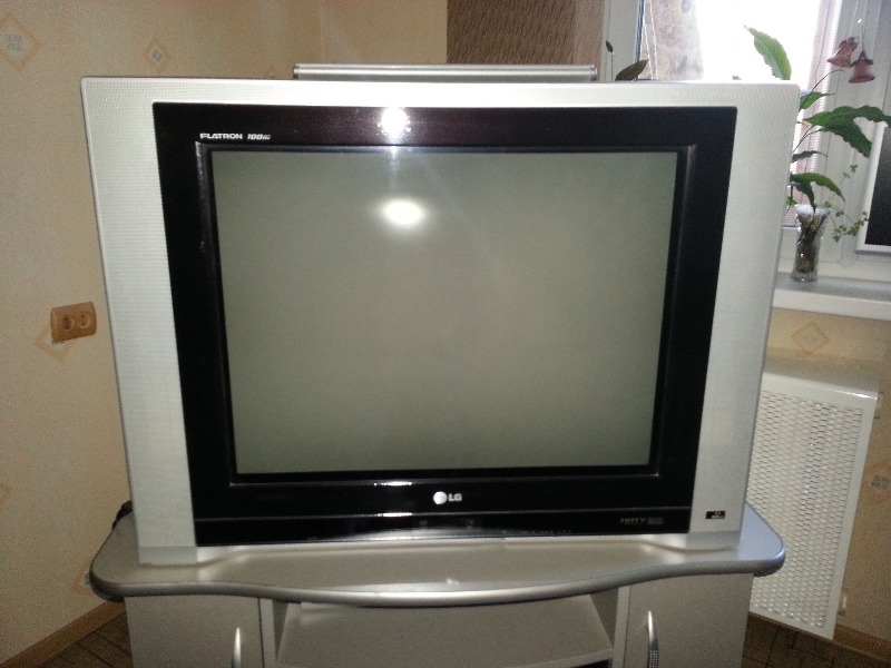 Телевизор lg flatron. Телевизор LG bz03. LG Flatron 72 см. Телевизор LG bz03 характеристики. Телевизор LG 72 см диагональ в 2002 году.